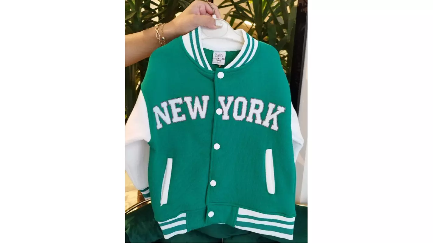 Бомбер New York ZARA